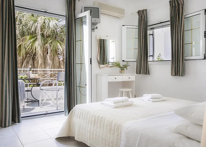 Vivian アパート Vlachata